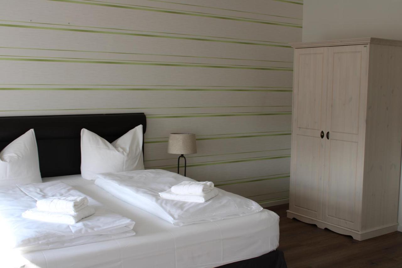 Spreezeit Hotel Connect Зенфтенберг Экстерьер фото