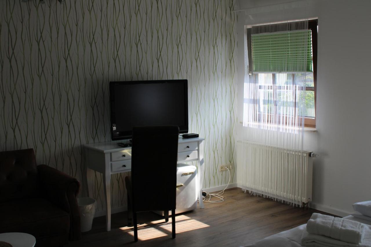 Spreezeit Hotel Connect Зенфтенберг Экстерьер фото