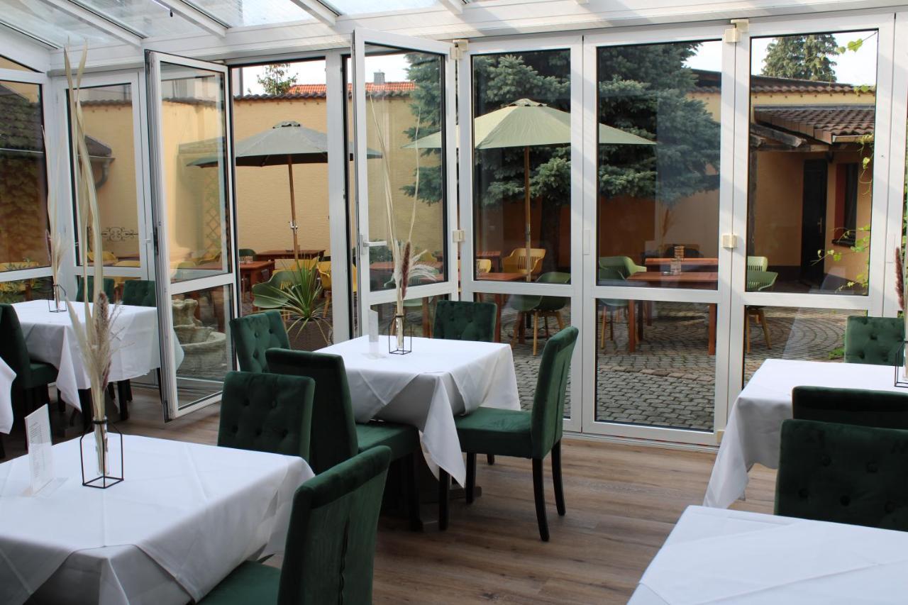 Spreezeit Hotel Connect Зенфтенберг Экстерьер фото