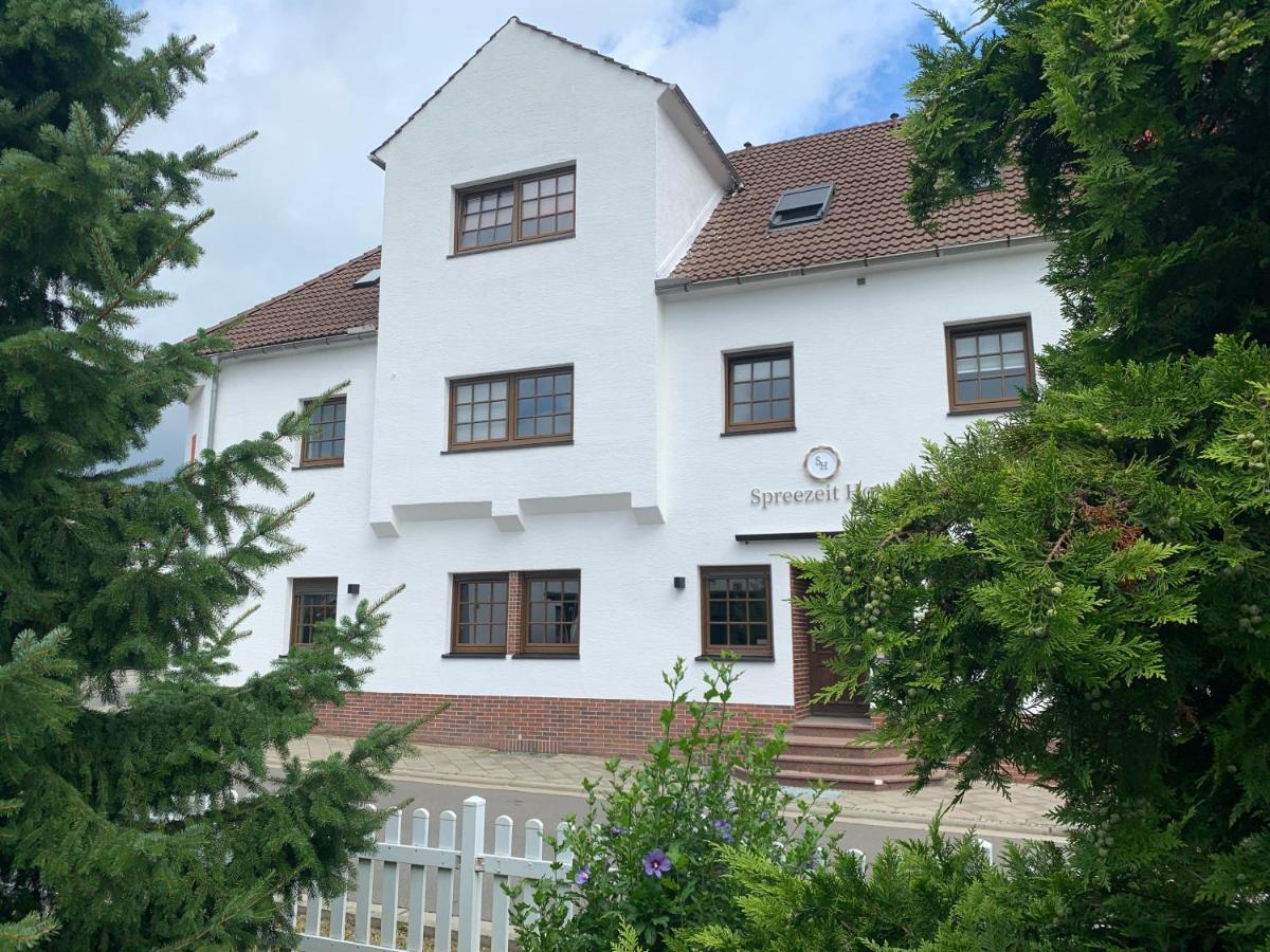 Spreezeit Hotel Connect Зенфтенберг Экстерьер фото