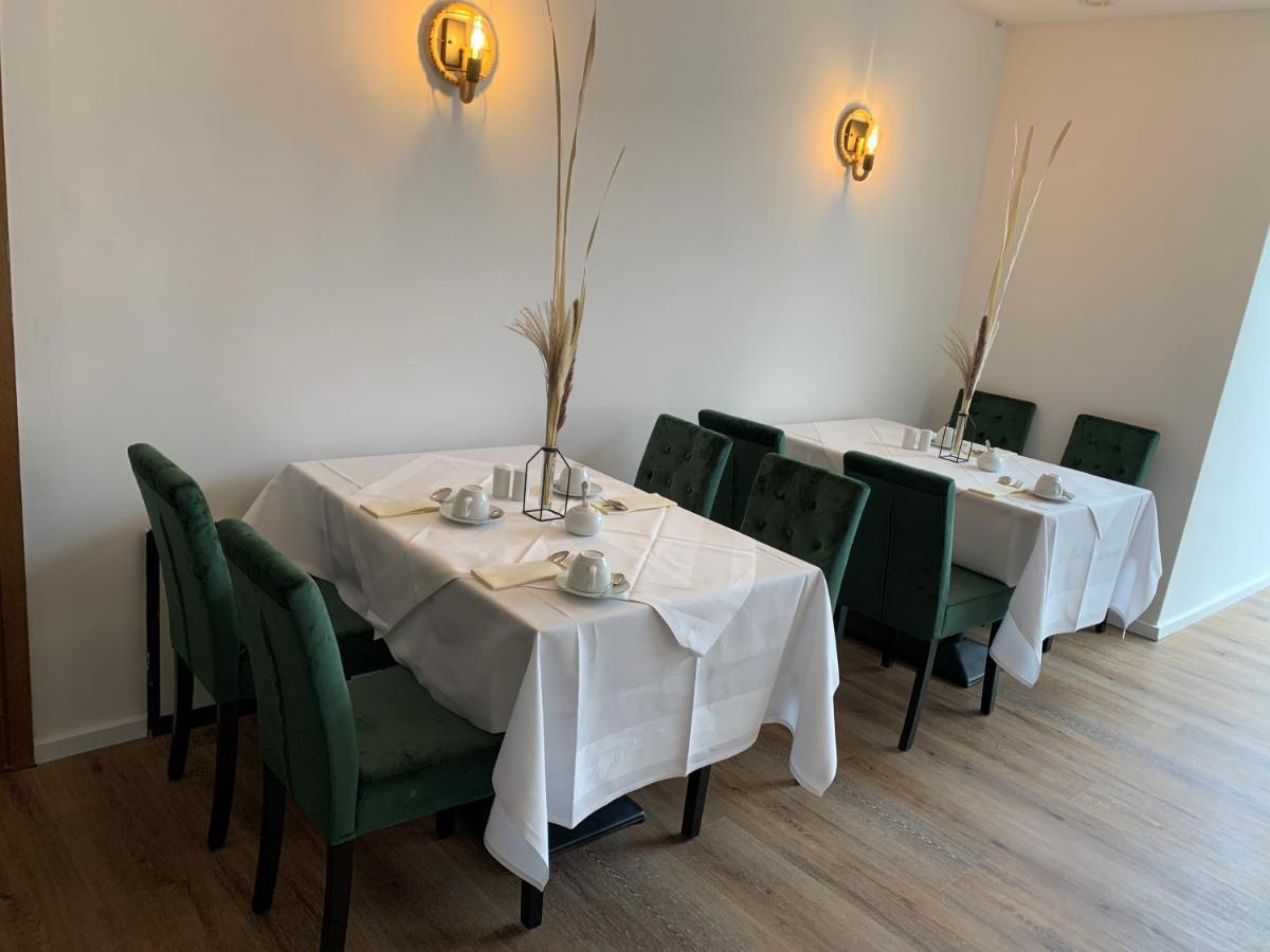 Spreezeit Hotel Connect Зенфтенберг Экстерьер фото