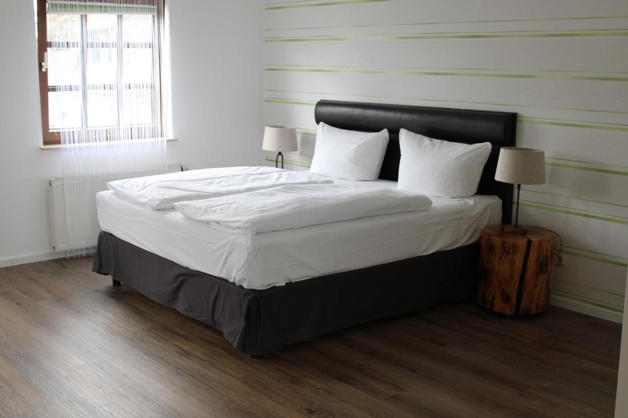 Spreezeit Hotel Connect Зенфтенберг Экстерьер фото